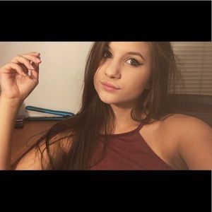 Meet your Posher, Karalyn